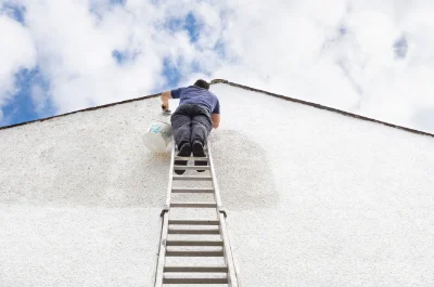 Peinture extérieure à Momerstroff — façades et ravalement